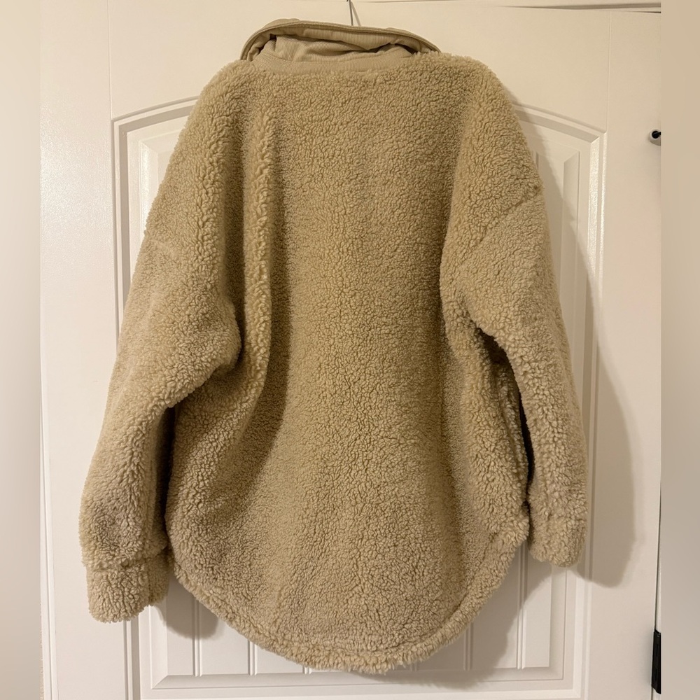 Aerie Sherpa Jacket NWT - image 2
